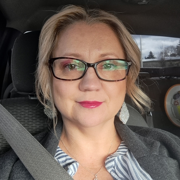 Meet your Posher, Anna - Picture 8 of 12